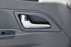 江淮 帅铃E中体 150马力 4.15米单排厢式轻卡(速比4.33)