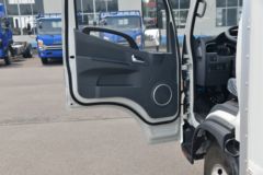 江淮 帅铃E中体 150马力 4.15米单排厢式轻卡(速比4.33)