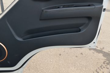 ���� ����J6 160���� 4X2 4.03����س�(����)(5��)(HFC5043XLCP21K1C7S-1)ͼƬ