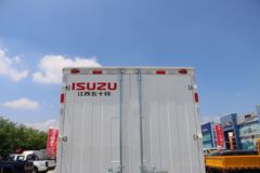 江西五十铃 翼放ES5 127马力 3.105米双排厢式轻卡(国六)(JXW5040XXYCSJC2)