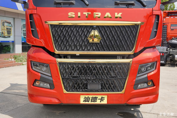 优惠5万 兰州市SITRAK C9H牵引车火热促销中