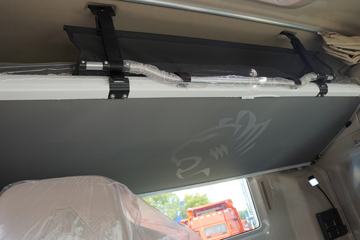 �й����� �ǵ¿�SITRAK C9H�ؿ� 570���� 6X4 AMT�Զ���ǣ����(����)(��Һ��)ͼƬ