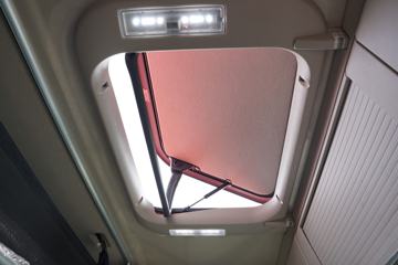 �й����� �ǵ¿�SITRAK C9H�ؿ� 570���� 6X4 AMT�Զ���ǣ����(����)(��Һ��)ͼƬ