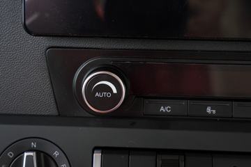 �й����� �ǵ¿�SITRAK C9H�ؿ� 570���� 6X4 AMT�Զ���ǣ����(����)(��Һ��)ͼƬ