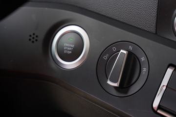 �й����� �ǵ¿�SITRAK C9H�ؿ� 570���� 6X4 AMT�Զ���ǣ����(����)(��Һ��)ͼƬ