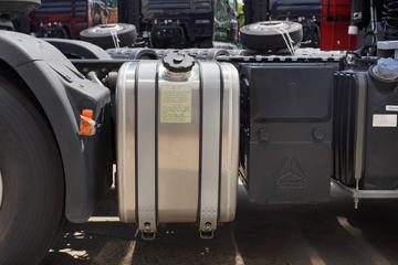 �й����� �ǵ¿�SITRAK C9H�ؿ� 570���� 6X4 AMT�Զ���ǣ����(����)(��Һ��)ͼƬ