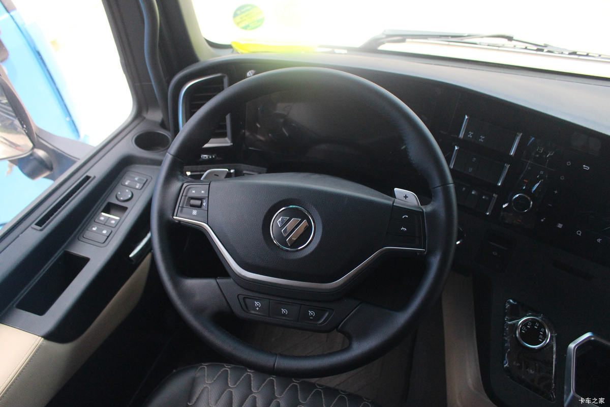  ŷ Խ 580 6X4 AMTԶǣ()(2.643ٱ)(BJ4259Y6DHL-12)ʻ                                               