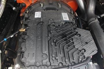 ���� ŷ������ ��Խ�� 580���� 6X4 AMT�Զ���ǣ����(����)(2.643�ٱ�)ͼƬ