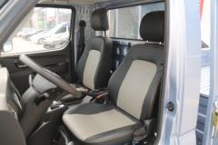 福田 祥菱M1 豪华型 2.8T 3.05米单排纯电动栏板微卡44.9kWh