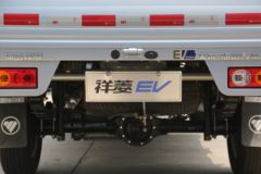 福田 祥菱M1 豪华型 2.8T 3.05米单排纯电动栏板微卡44.9kWh