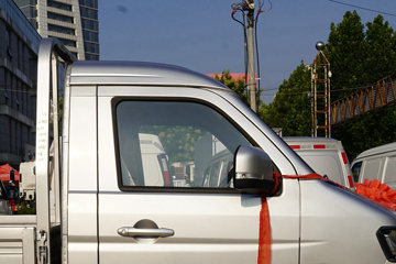 �� ��S30 2022�� ������ 1.6L 123���� ���� 3.2�׵�������΢��(����)ͼƬ