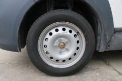 智蓝汽车 智蓝精灵E7 5.395米纯电动封闭货车46.36kWh