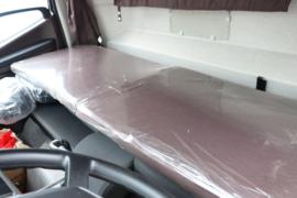 领途&nbsp;冷藏车驾驶室图片