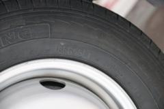 欧铃汽车 金利卡II 2.0L 150马力 汽油 4.13米单排栏板轻卡(国六)(ZB1032KDD2L)