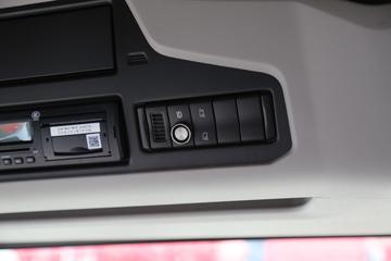 ˹������ Sϵ�� 500���� 6X2R AMT�Զ���ǣ����(�ͺ�S 500 6x2)ͼƬ