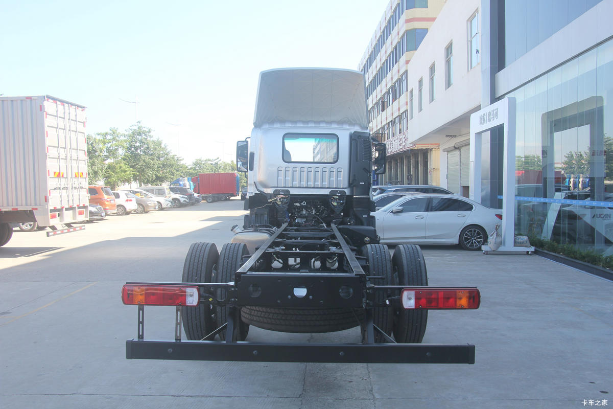  ŷARϵ 200 4X2 6.8ػ()(BJ1188VKPFK-AD1)                                                