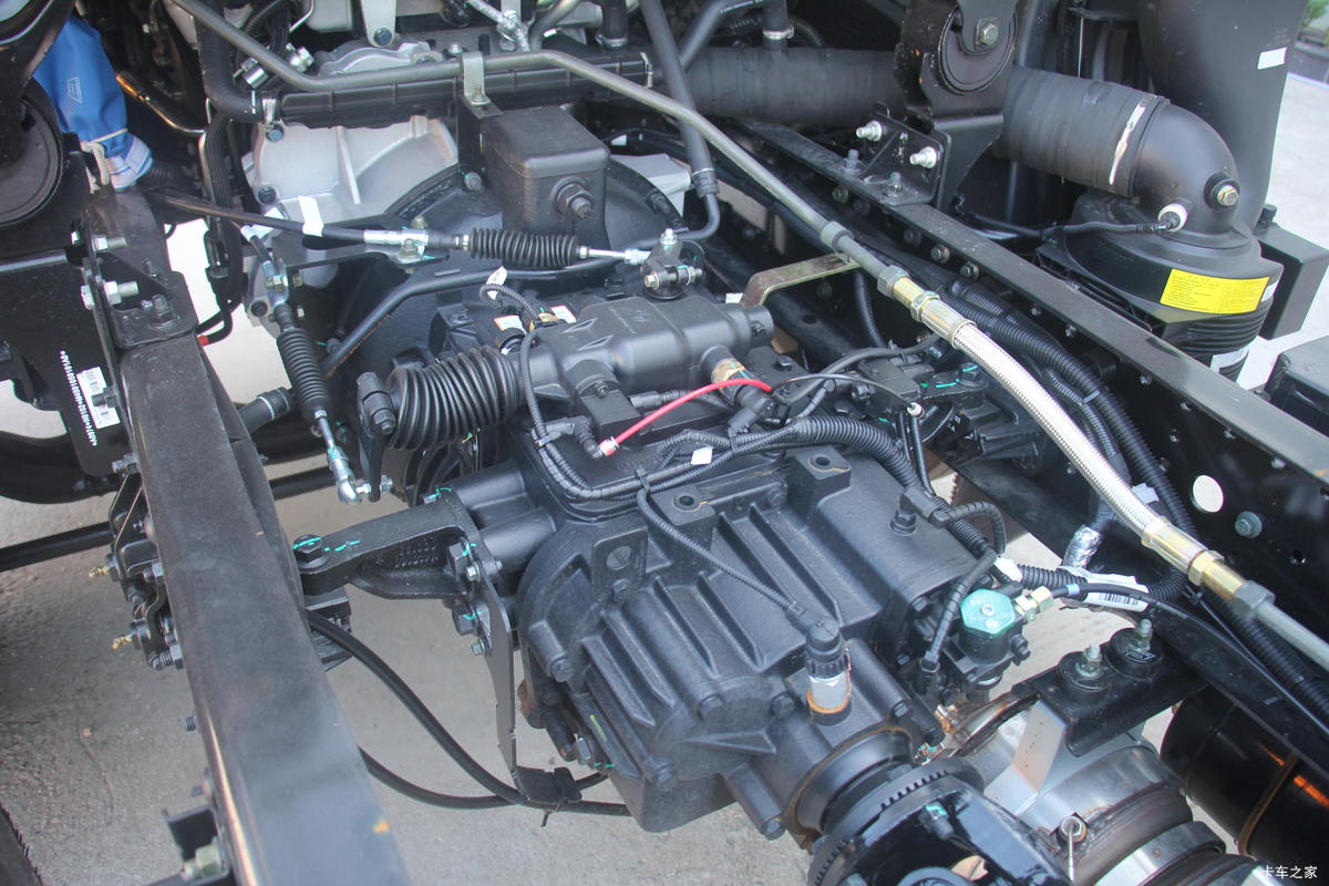  ŷARϵ 200 4X2 6.8ػ()(BJ1188VKPFK-AD1)                                                