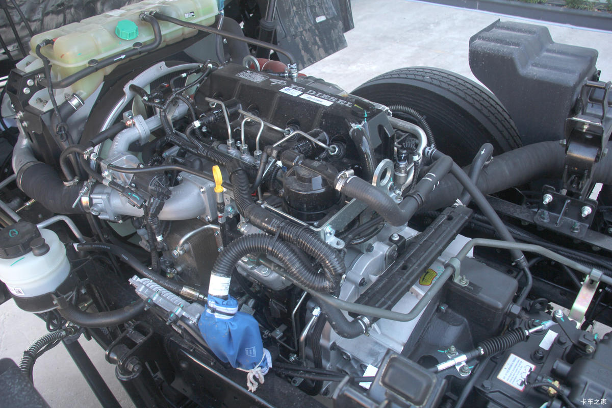  ŷARϵ 200 4X2 6.8ػ()(BJ1188VKPFK-AD1)                                                