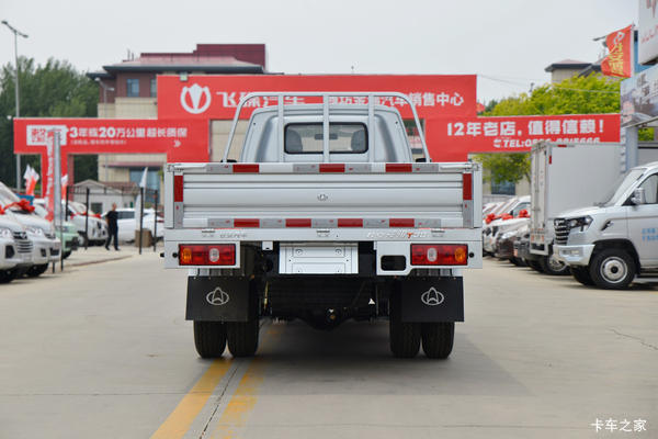 优惠0.3万 乌兰察布市神骐T30载货车系列超值促销