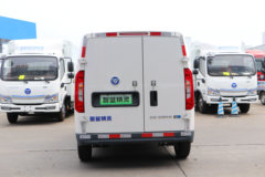 智蓝汽车 智蓝精灵E5 4.535米纯电动封闭货车38.64kWh