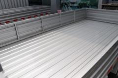 五菱电卡 2.5T 3.015米单排纯电动栏板运输车(GXA1032BEV)41.86kWh