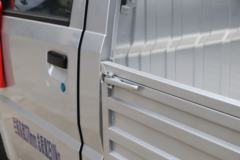 五菱电卡 2.5T 3.015米单排纯电动栏板运输车(GXA1032BEV)41.86kWh