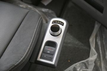 �������ó� �����콢GX 560���� 6X4 AMT�Զ���ǣ����(����)(Һ��)ͼƬ