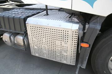 �������ó� �����콢GX 560���� 6X4 AMT�Զ���ǣ����(����)(Һ��)ͼƬ