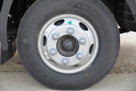 福田瑞沃底盘&nbsp;垃圾运输车底盘图片