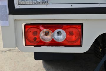  ʱH2 115 4.15׵ʽῨ()(BJ5046XXY9JDA-51)ͼƬ