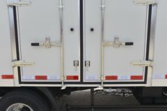 福田 时代H2 115马力 4.15米单排厢式轻卡(国六)(BJ5046XXY9JDA-51)