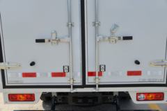 福田 时代领航S1 120马力 3.7米单排厢式小卡(液刹)