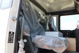 重汽汕德卡底盘&nbsp;垃圾运输车驾驶室图片