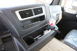 重汽汕德卡底盘&nbsp;垃圾运输车驾驶室图片