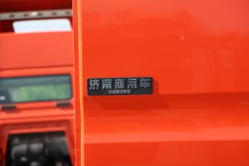 �й����� �ǵ¿�SITRAK G5 220���� 4X2 6.8�������ػ���(����)ͼƬ