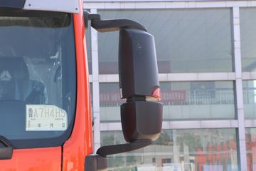 �й����� �ǵ¿�SITRAK G5 220���� 4X2 6.8�������ػ���(����)ͼƬ