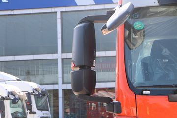 �й����� �ǵ¿�SITRAK G5 220���� 4X2 6.8�������ػ���(����)ͼƬ