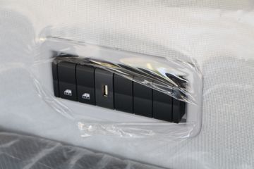 �й����� �ǵ¿�SITRAK G5 220���� 4X2 6.8�������ػ���(����)ͼƬ
