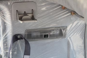 �й����� �ǵ¿�SITRAK G5 220���� 4X2 6.8�������ػ���(����)ͼƬ