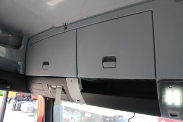 �й����� �ǵ¿�SITRAK G5 220���� 4X2 6.8�������ػ���(����)ͼƬ