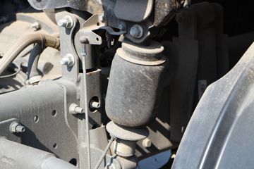 �й����� �ǵ¿�SITRAK G5 220���� 4X2 6.8�������ػ���(����)ͼƬ