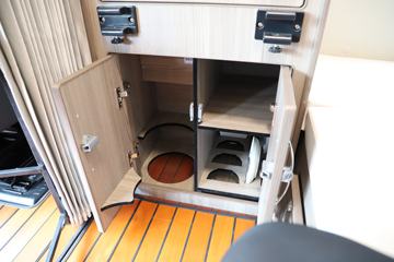 �ൺ��� ӥ; ����� 560���� 6X4 AMT�Զ���ǣ����(����)(CA4250P33K2T1RE6A80)ͼƬ