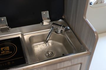 �ൺ��� ӥ; ����� 560���� 6X4 AMT�Զ���ǣ����(����)(CA4250P33K2T1RE6A80)ͼƬ