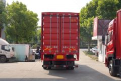 东风新疆 畅行D3V 260马力 6X2 7.8米翼开启厢式载货车(法士特8挡)(DFV5253XYKGP6D1)