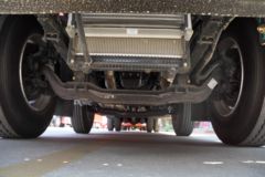 东风新疆 畅行D3V 260马力 6X2 7.8米翼开启厢式载货车(法士特8挡)(DFV5253XYKGP6D1)
