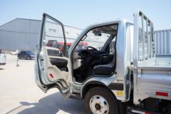 中国重汽HOWO 小将 127马力 4X2 3.6米单排栏板小卡(ZZ1047F3112F145)