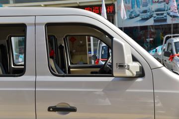 ������Խ �±�T5 1.6L 122���� ���� 2.6��˫������С��(����)(������)(SC1031NAD6B3)ͼƬ