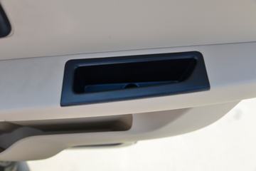 ������Խ �±�T5 1.6L 122���� ���� 2.6��˫������С��(����)(������)(SC1031NAD6B3)ͼƬ