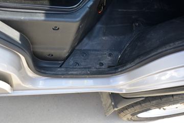 ������Խ �±�T5 1.6L 122���� ���� 2.6��˫������С��(����)(������)(SC1031NAD6B3)ͼƬ