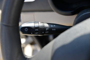 ������Խ �±�T5 1.6L 122���� ���� 2.6��˫������С��(����)(������)(SC1031NAD6B3)ͼƬ